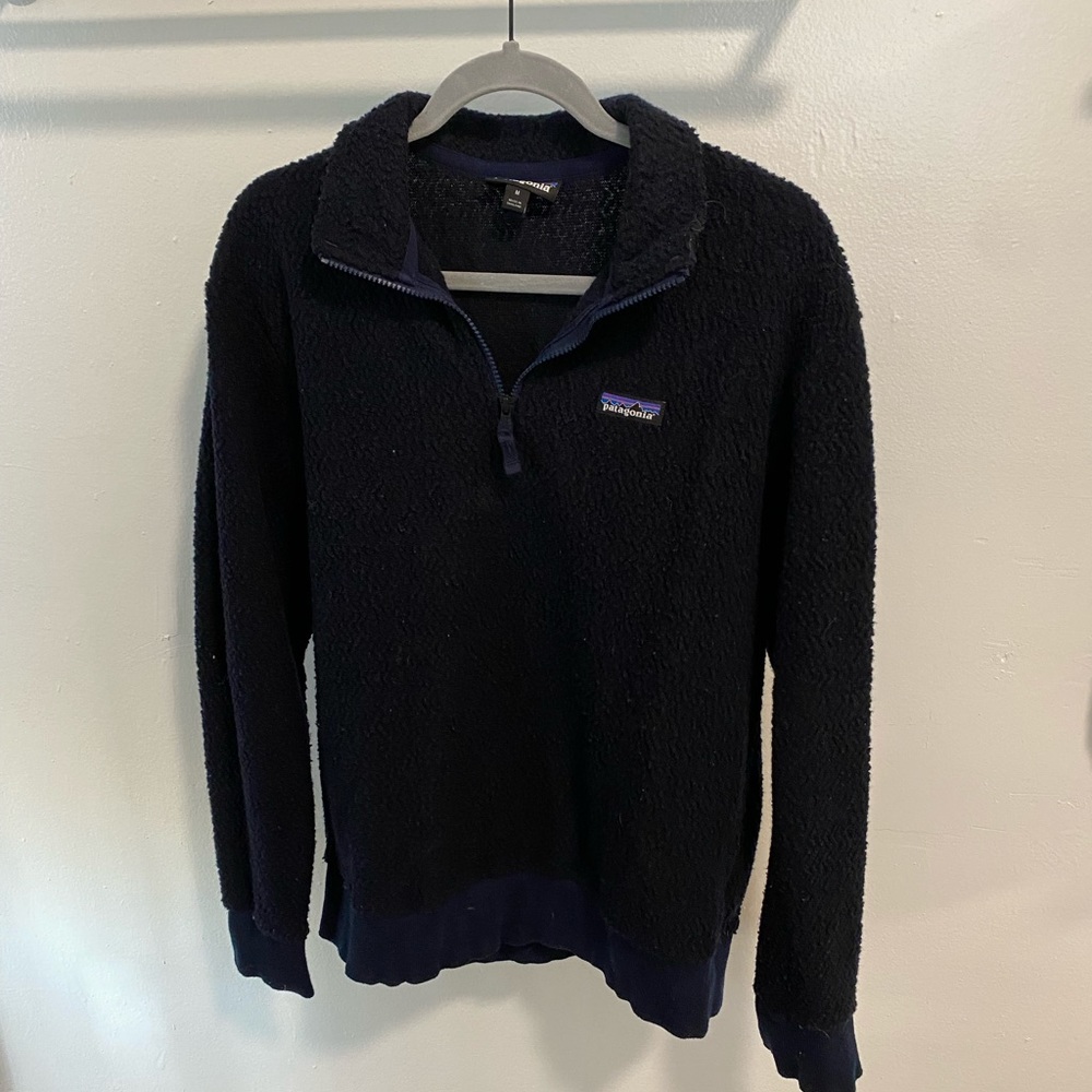 Patagonia Navy Pullover Sweatshirt | Size M